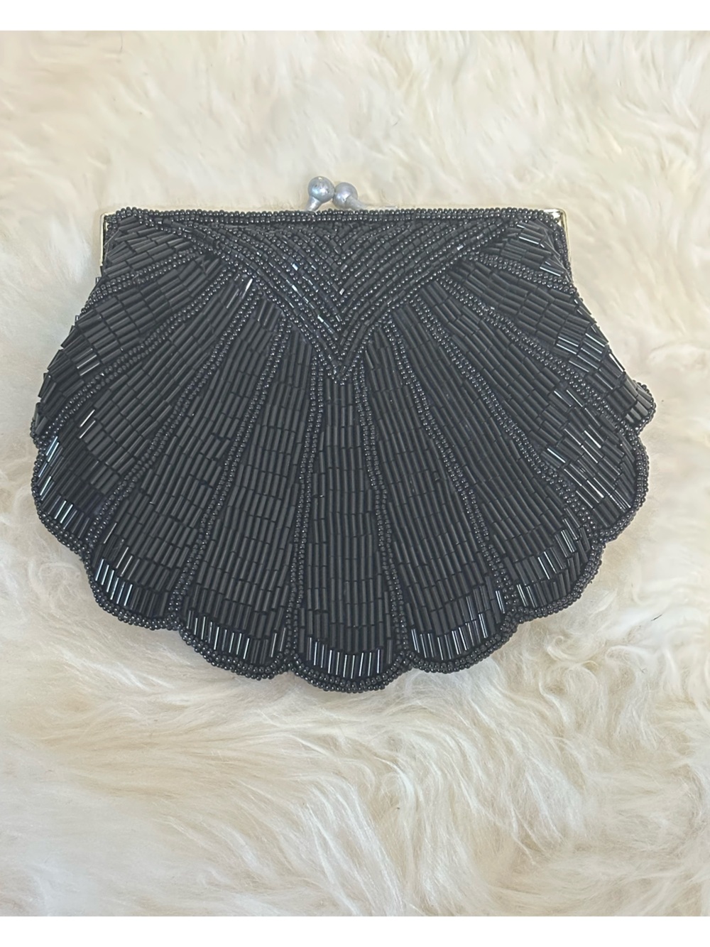 vintage La Regale black beaded clamshell evening clutch art deco